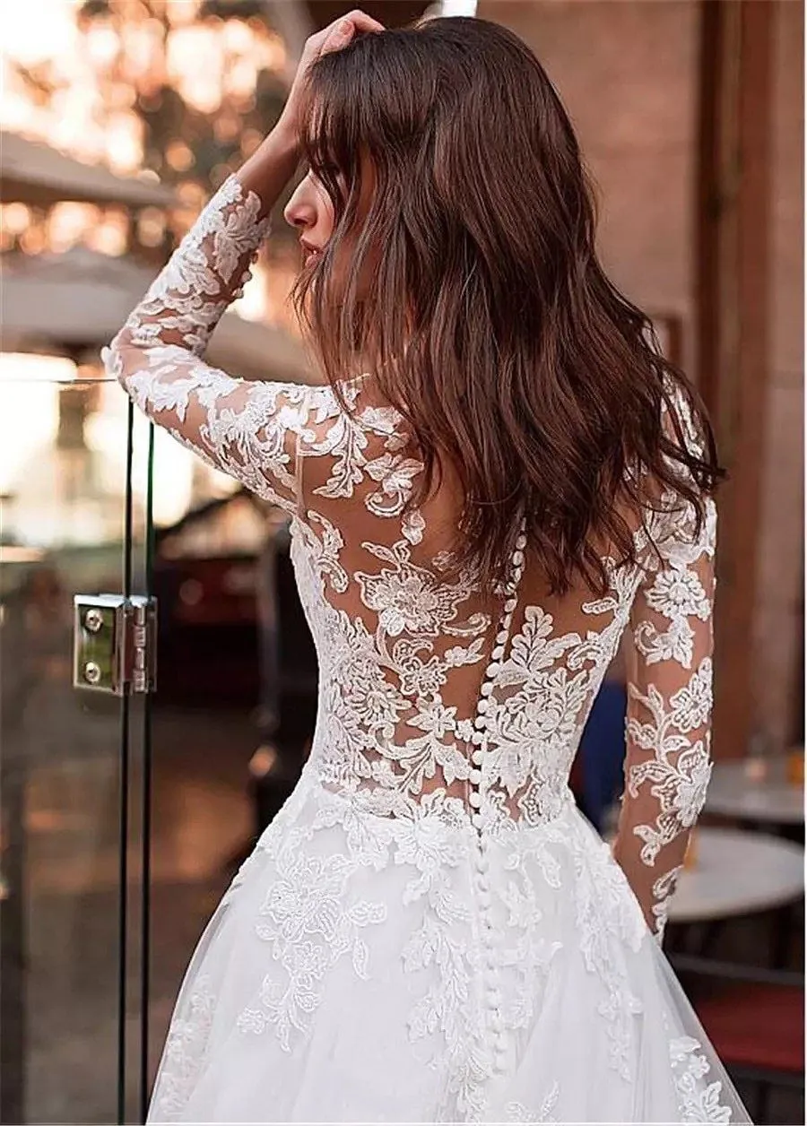 Boho Long Sleeves Wedding Dress Lace Appliqued Gown