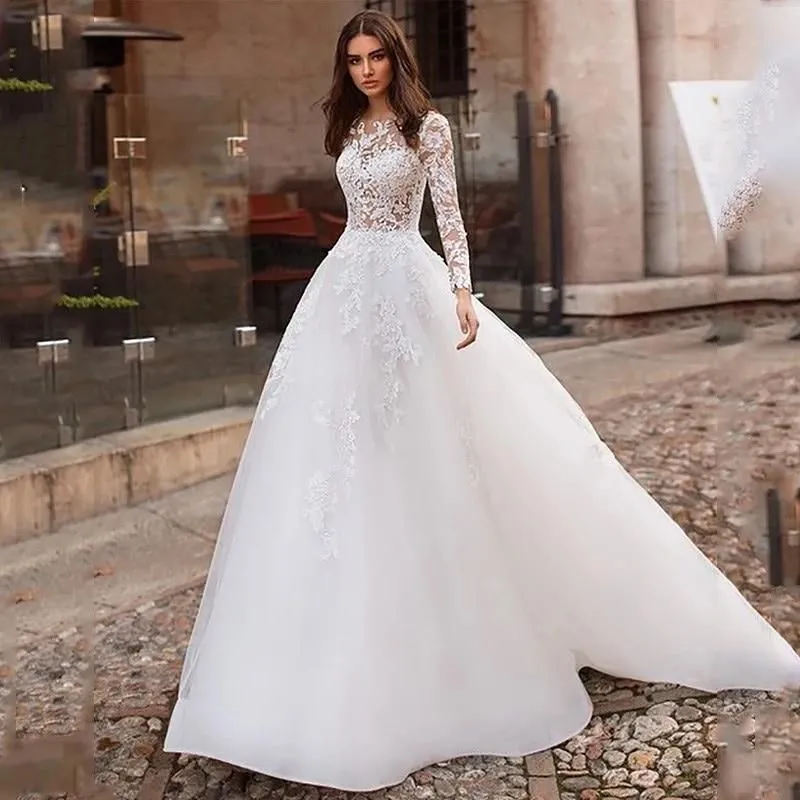 Boho Long Sleeves Wedding Dress Lace Appliqued Gown