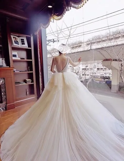 Luxury Wedding Dress Backless Sexy Pearl Beaded