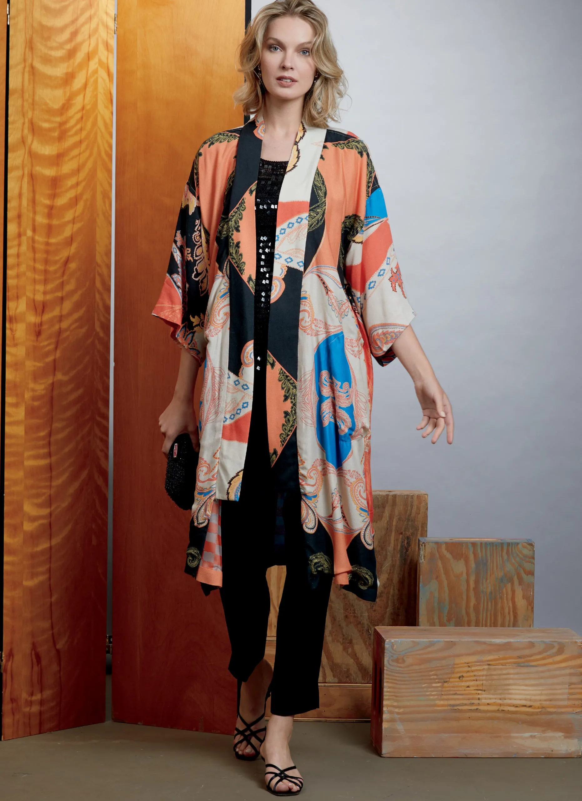 Vogue Pattern V1610 Misses' Kimono and Belts