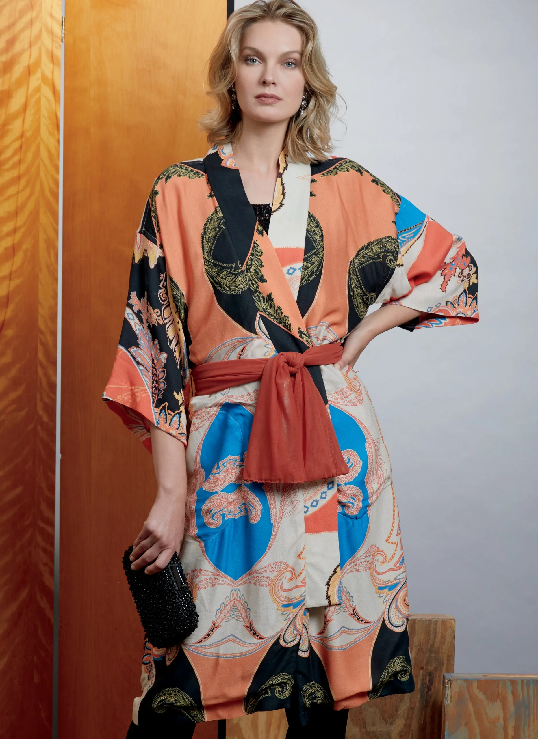 Vogue Pattern V1610 Misses' Kimono and Belts